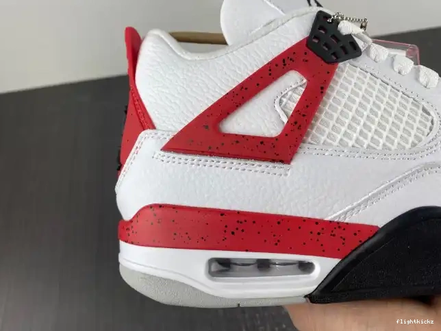 Red Jordan 4 Air DH6927-161 Cement 0630